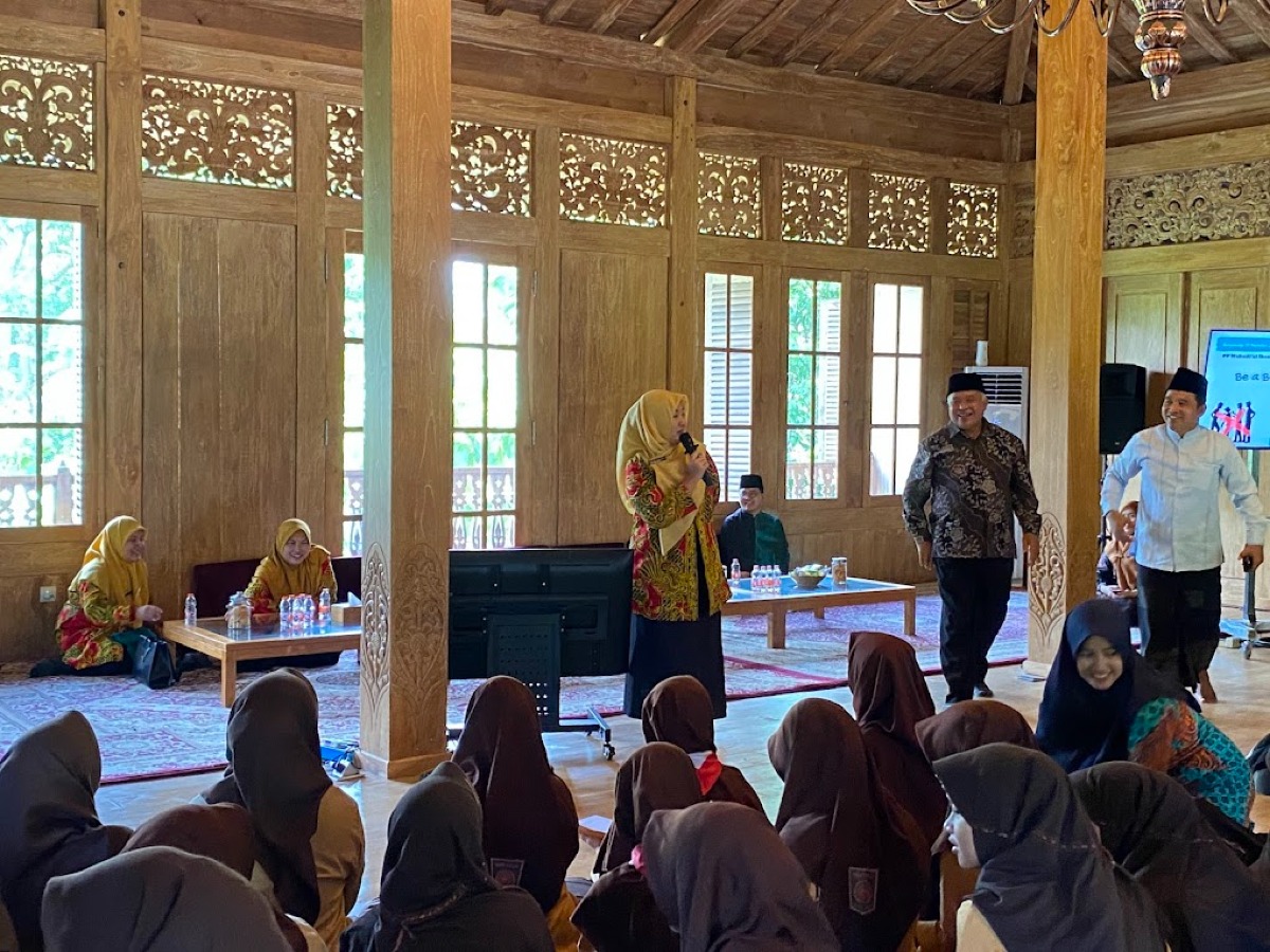 Galeri Hospital Goes to Pesantren 2025